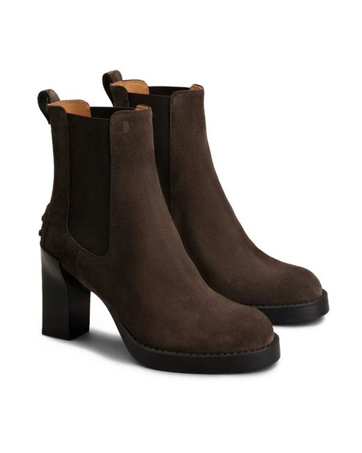 Tod's Brown Heeled Boots