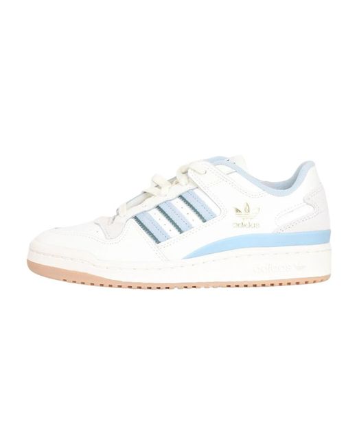 Sneakers bianche e blu in pelle di Adidas Originals in White