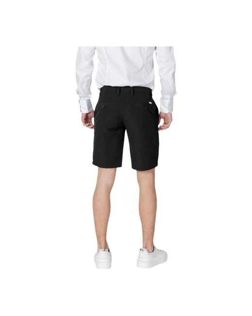 ARMANI EXCHANGE Schwarze Slip-On Plain Shorts Mit Taschen in Black für Herren