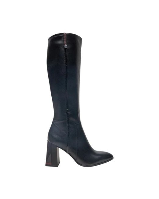 Heeled Boots di Tamaris in Black