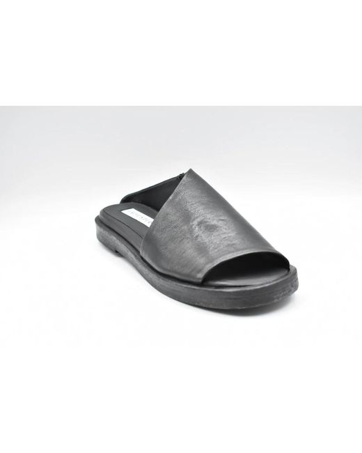 Shoes > flip flops & sliders > sliders Ernesto Dolani en coloris Black