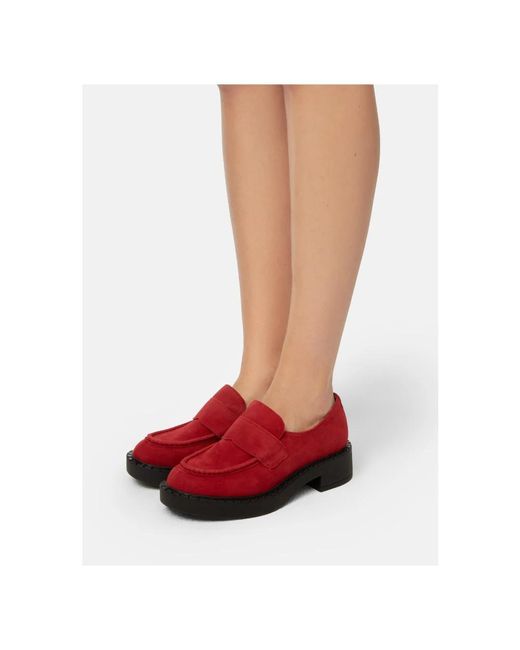 L37 Red Loafer