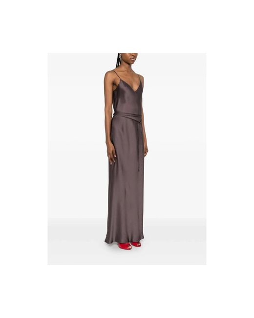 Maxi Dresses Antonelli de color Brown