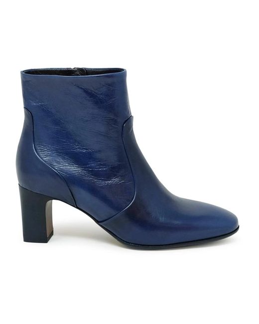 Mara Bini Blue Heeled Boots