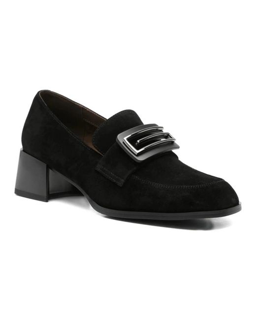 Linda Baumann Black Pumps