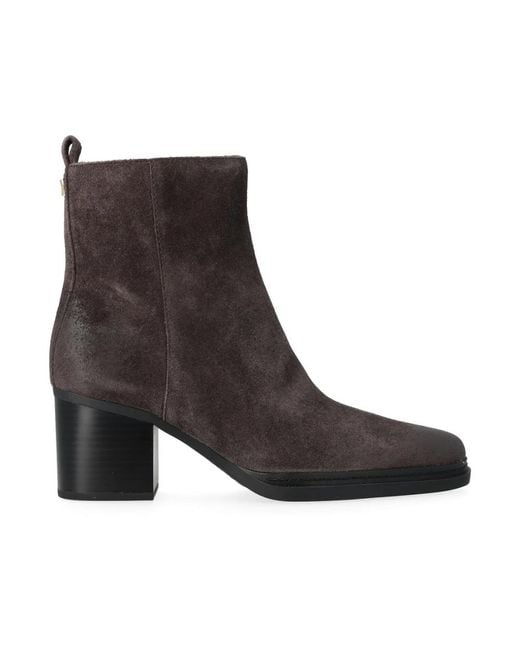 Heeled Boots Michael Kors de color Brown