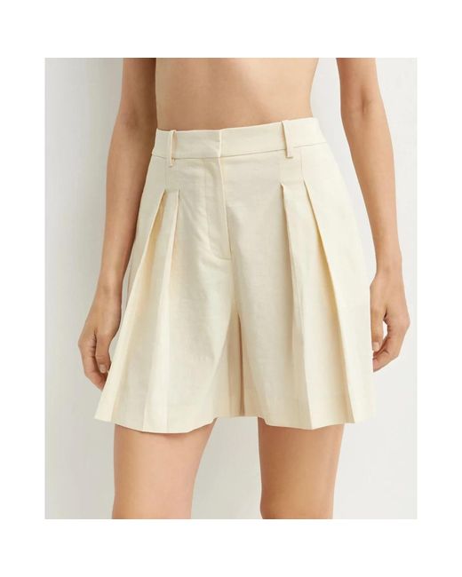 Theory Geplooide Short in het Natural