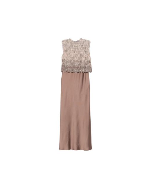 D.exterior Natural Gowns