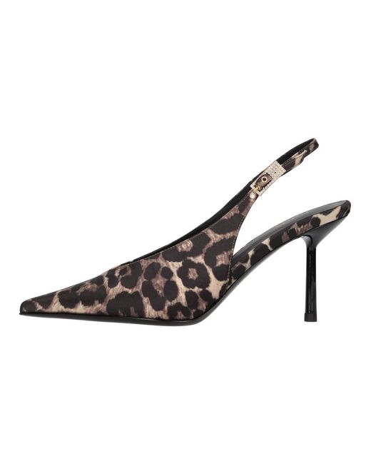 Le Silla Metallic Pumps