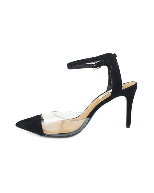 Steve Madden Black Pumps