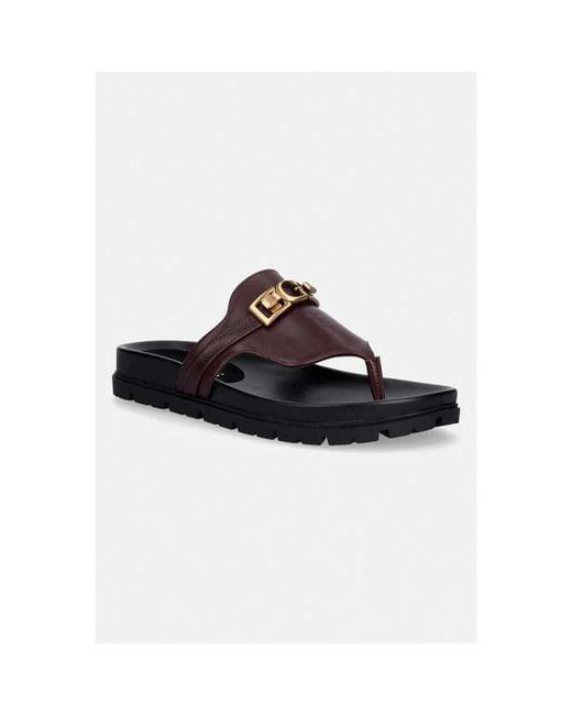 Flip Flops di Guess in Brown