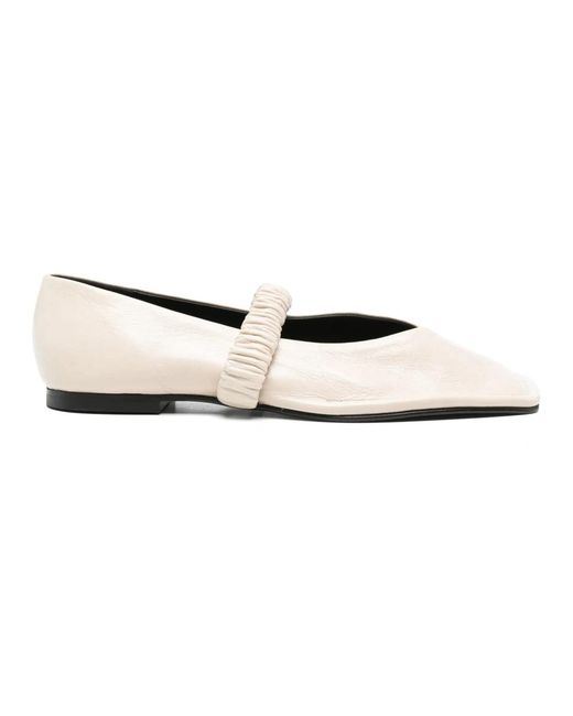 Alohas Natural Ballerinas