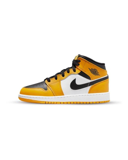 Zapatillas de cuero clásicas Nike de color Yellow