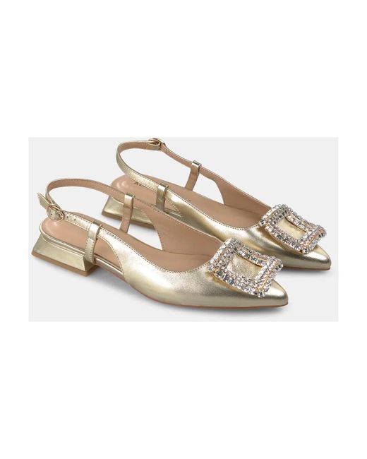 Alma En Pena. Natural Ballerina Shoes
