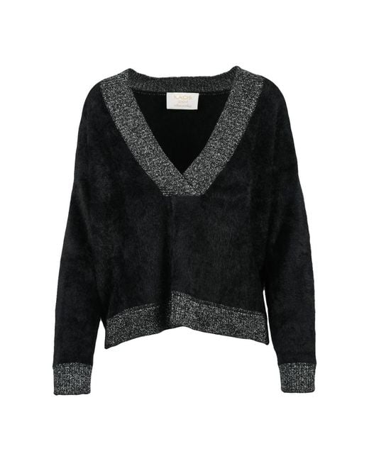 Kaos Maglia A V in het Black