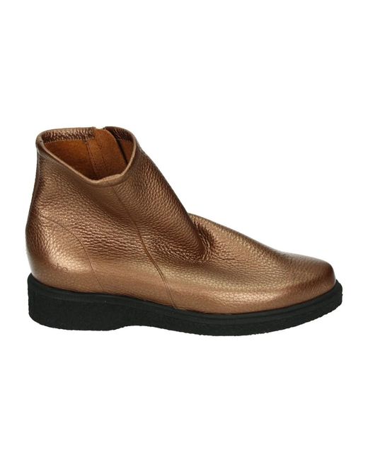 Arche Brown Joeloo