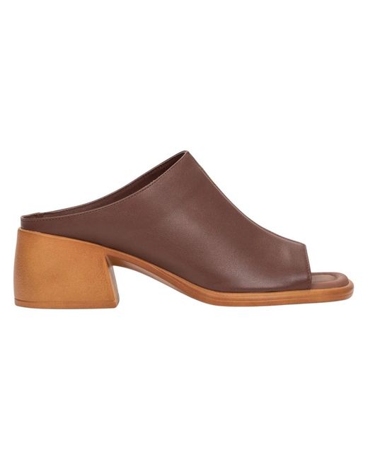 ESTRO Brown Heeled Mules