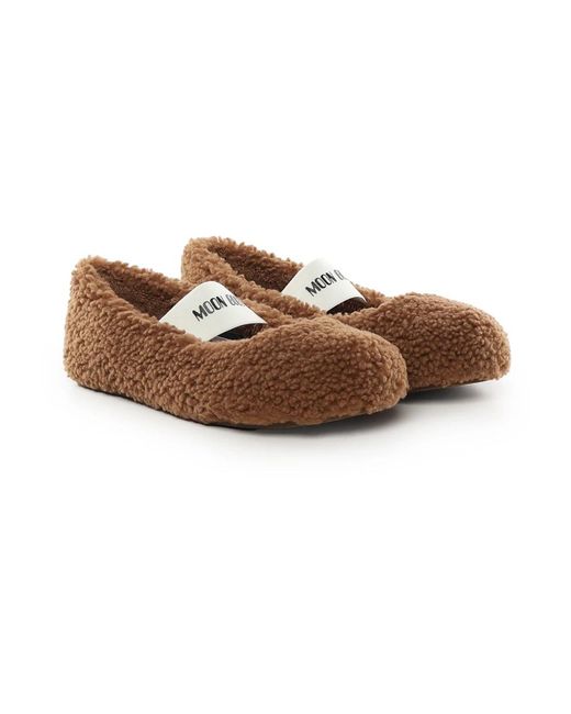 Moon Boot Shearling Ballerina's in het Brown