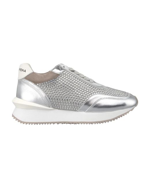 Alma En Pena. Gray Sneaker mit perlen