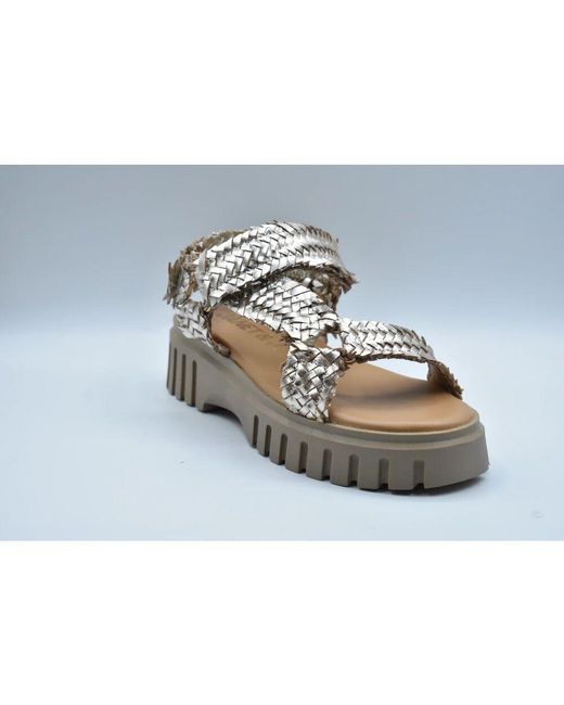 Flat Sandals di Janet & Janet in Gray