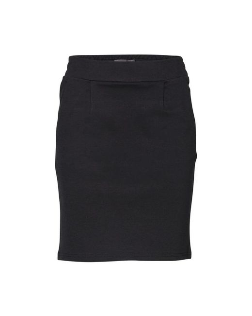 Short Skirts di Ichi in Black