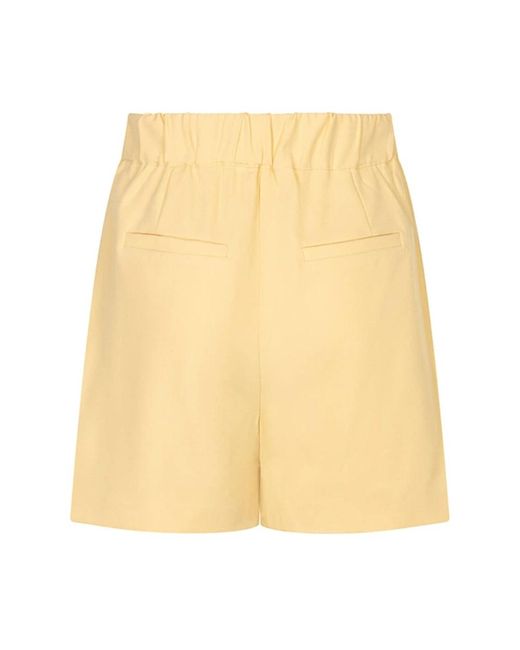 Lofty Manner Short Chelsey in het Yellow