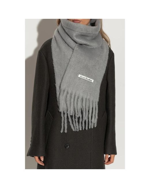 Winter Scarves di Acne in Gray