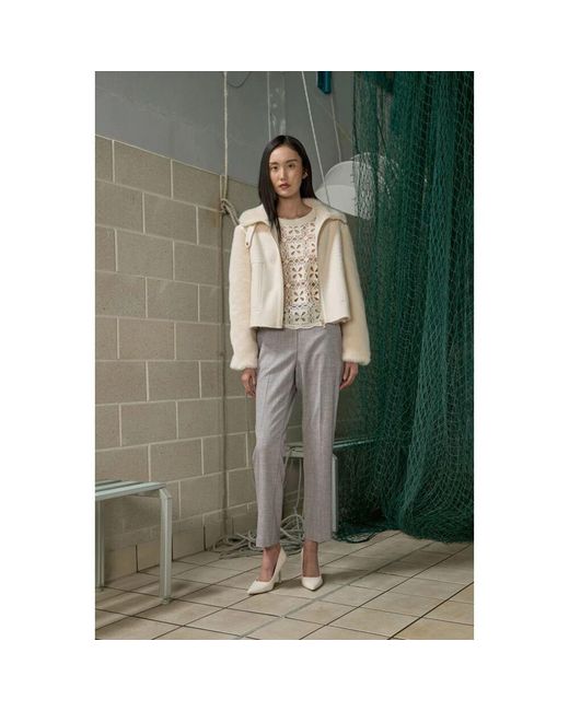 Slim-Fit Trousers Kaos de color Gray