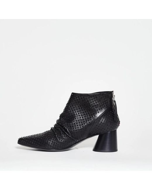 Halmanera Black Heeled Boots