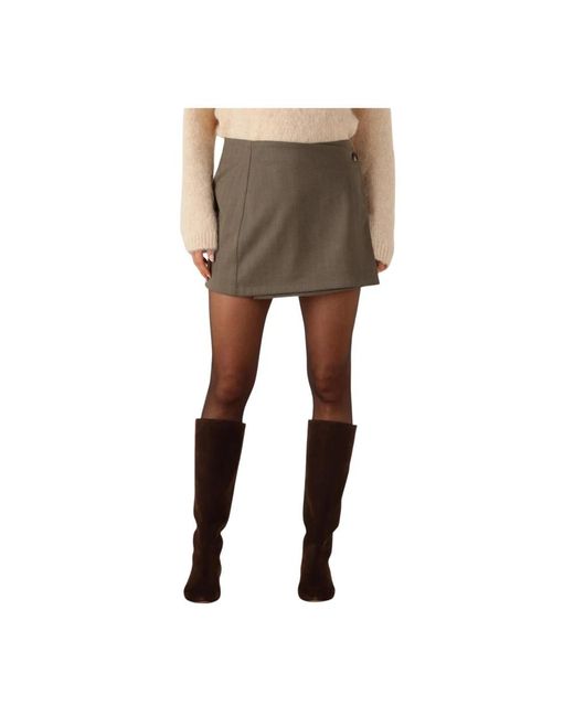 Modström Short Skirts in het Green