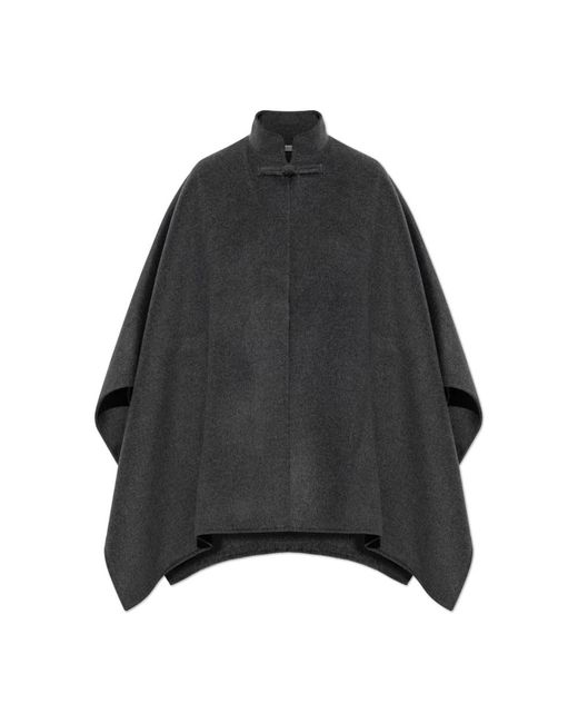 Capes Rohe de color Black