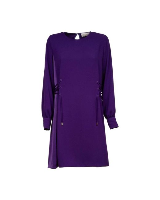 iBlues Purple Caramba Kleid mit Taillenbändern und Metallknopfärmeln