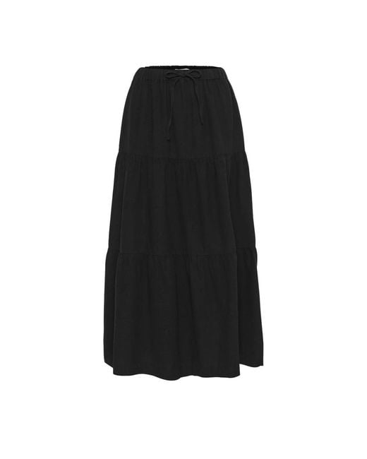 Maxi Skirts Part Two de color Black