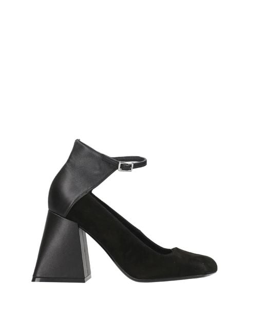 Vic Matié Black Pumps