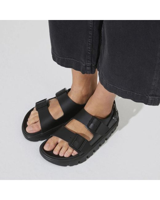 Shoes > sandals > flat sandals Birkenstock en coloris Black