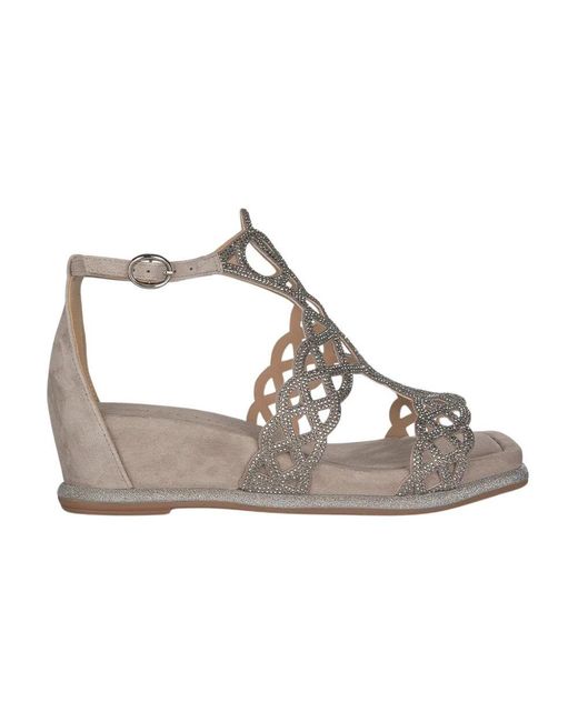 Alma En Pena. Metallic Sandalette mit strasssteinen
