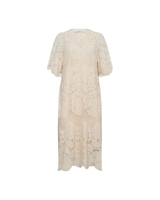Haute L'Amitié Natural Curvey Lace Hem Kleid Pearl
