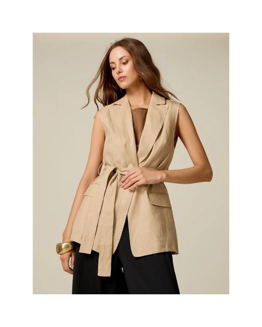 Vests Oltre de color Natural