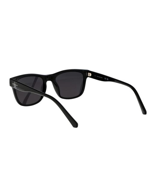 Calvin Klein Stylische ckj20632s sonnenbrille für den sommer in Black für Herren