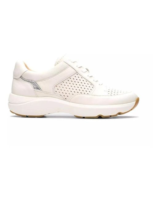 Sneakers di Clarks in White