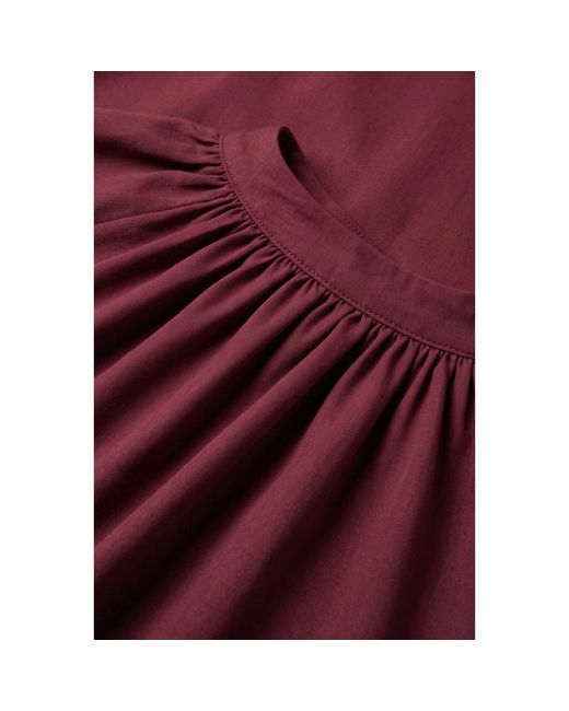 SELECTED Red Blusen