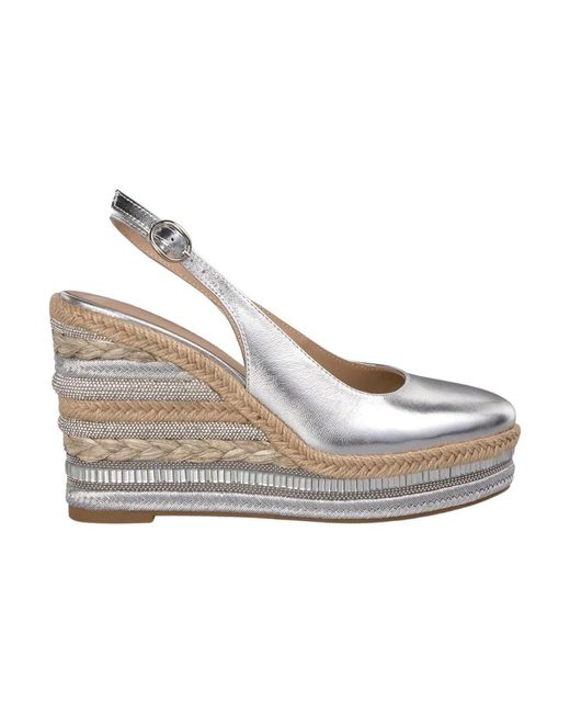 Wedges di Alma En Pena. in Metallic