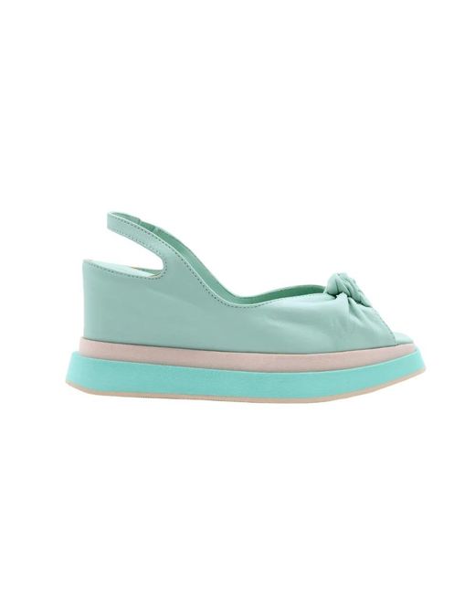 DONNA LEI Green Wedges