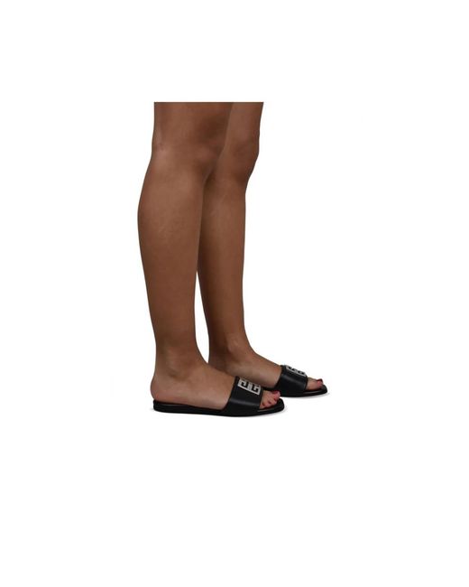 Givenchy Slippers in het Black