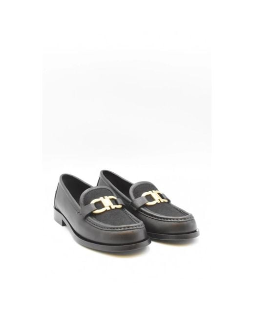 Ferragamo Zwarte Leren Mocassins Gemaakt in het Gray