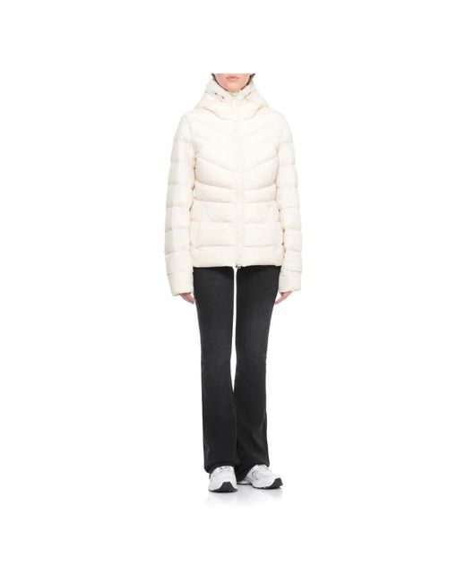 Down Jackets Canada Goose de color White