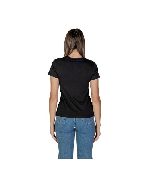 T-Shirts di Calvin Klein in Black