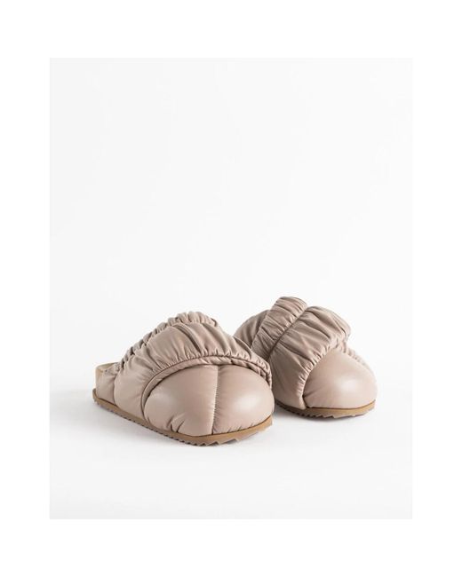 Yume Yume Pink Slippers