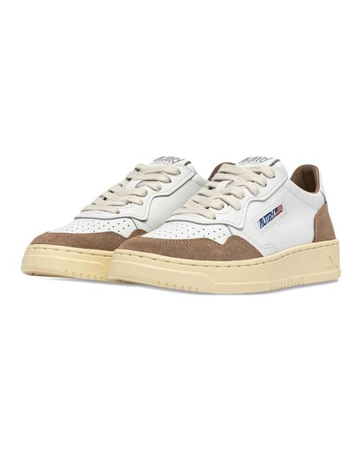 Autry White Medalist Low Sneakers