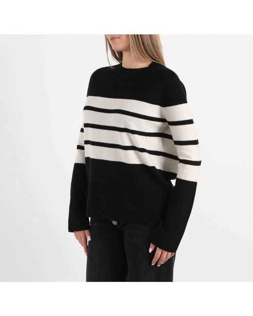 Kaos Black Round-Neck Knitwear